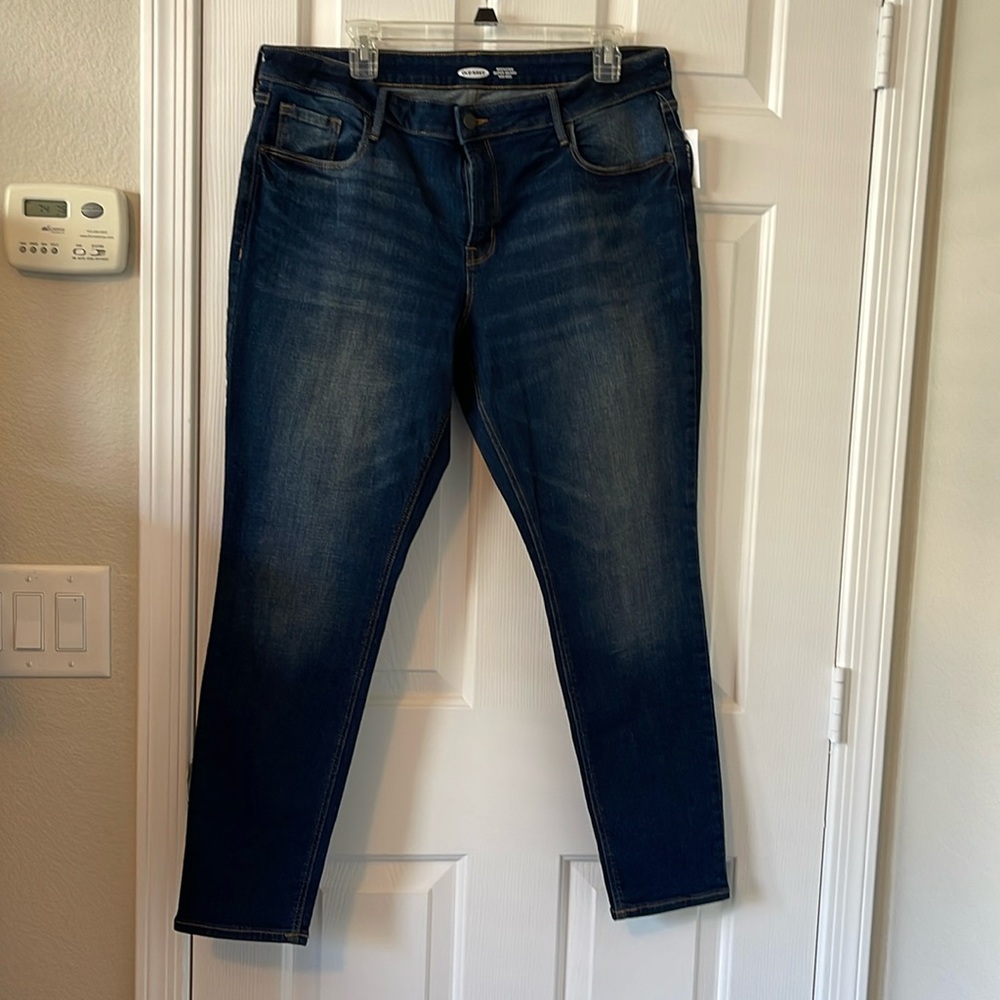 Old Navy Rock Star skinny jeans Sz 16
